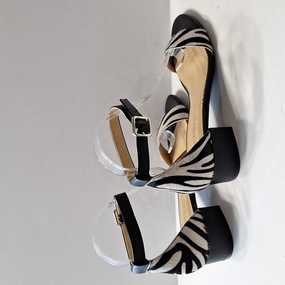 Talbots Black White Animal Print Calf Hair Mobwife Preppy Heel Sandals Size 9 - Picture 5 of 13